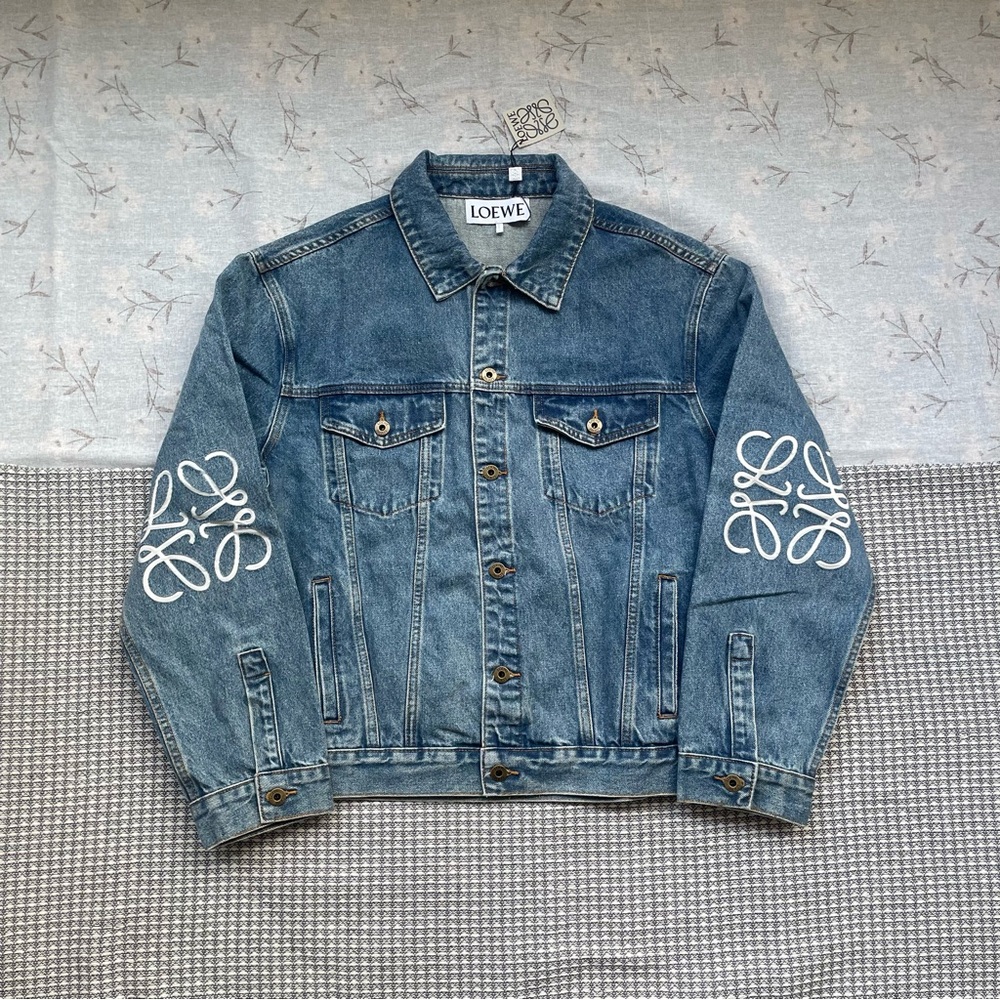 LOEWE Blue Denim Logo-Sleeve Trucker Jacket